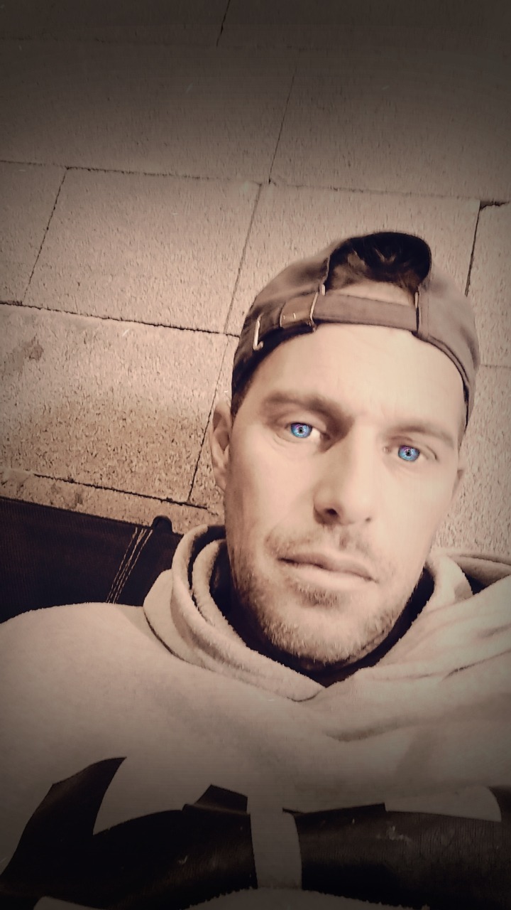 Profil de Talip, 45 ans, Gay rencontre à Boudry