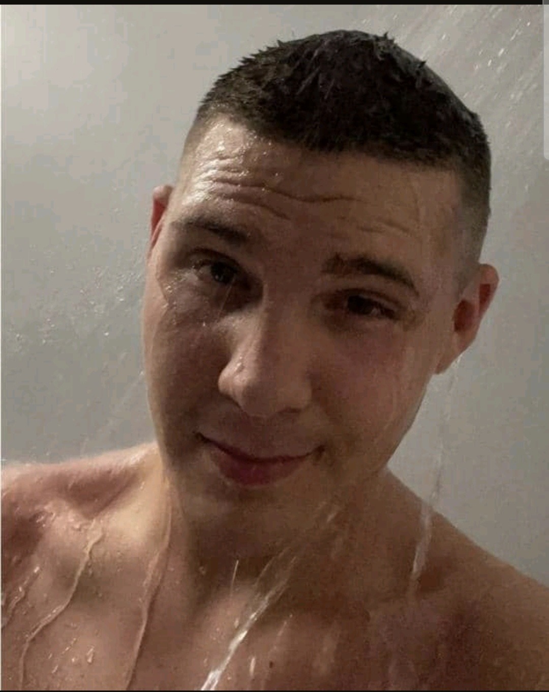 Profil de Himad, 25 ans, Gay rencontre à Brail