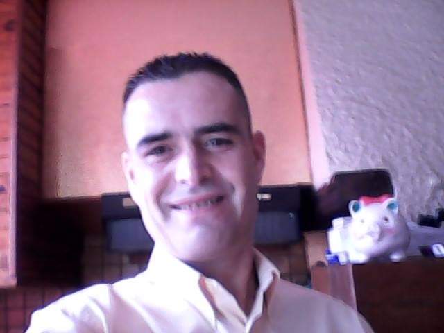 Profil de Dorone, 43 ans, Gay rencontre à Fideris