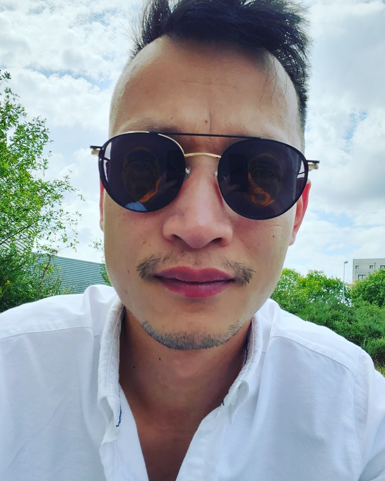 Profil de Khanh, 31 ans, Gay rencontre à Retschwil
